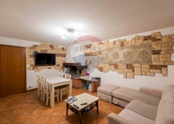 Sala da pranzo - Villa a Schiera Via Maestri Del Lavoro
 
12, Bergamo - foto 18