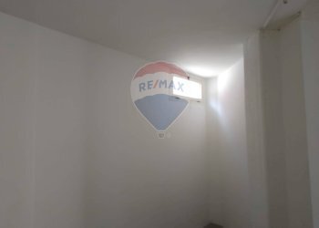 Stanza vuota - Magazzino Via Bruno Buozzi
 
34, Falconara Marittima - foto 6