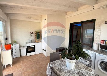 veranda esterna - Attico Via Pasquale Soccio
 
1, Vieste - foto 14