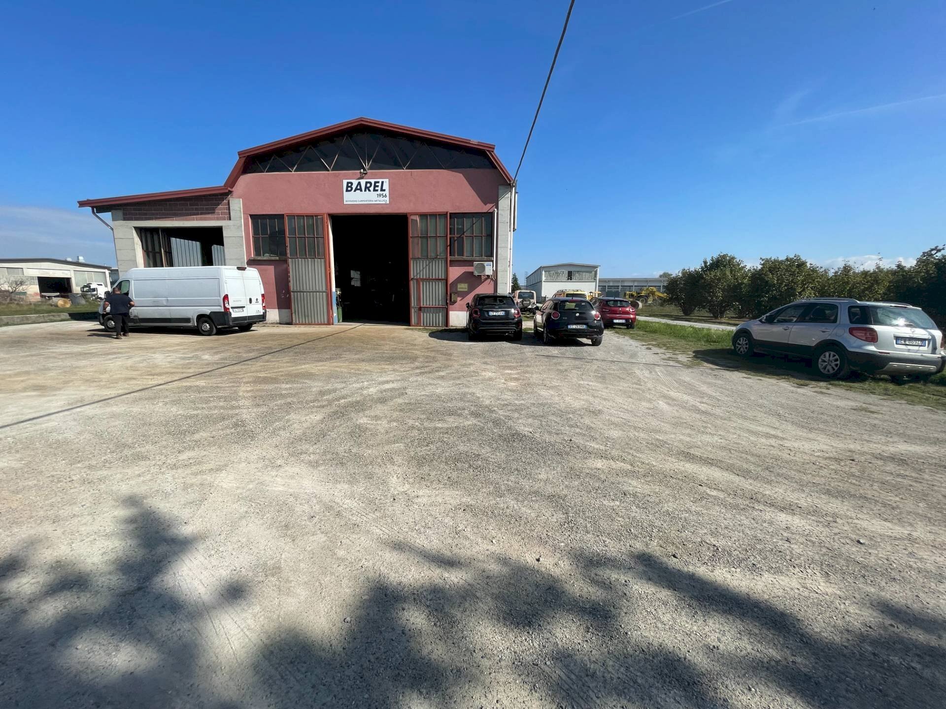 esterno - Capannone Via Torino
 
12, Mondovì - foto 3