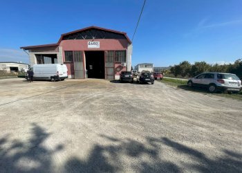 esterno - Capannone Via Torino
 
12, Mondovì - foto 3