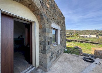 Foto 5 - Casa indipendente Via Lago
 
1, Pantelleria - foto 5
