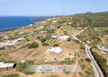 Foto 52 - Independent house Via Lago
 
1, Pantelleria - photo 52