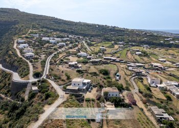 Foto 64 - Independent house Via Lago
 
1, Pantelleria - photo 64