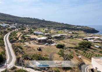 Foto 69 - Independent house Via Lago
 
1, Pantelleria - photo 69