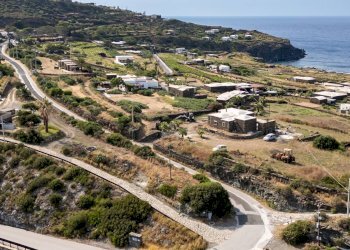 Foto 70 - Independent house Via Lago
 
1, Pantelleria - photo 70