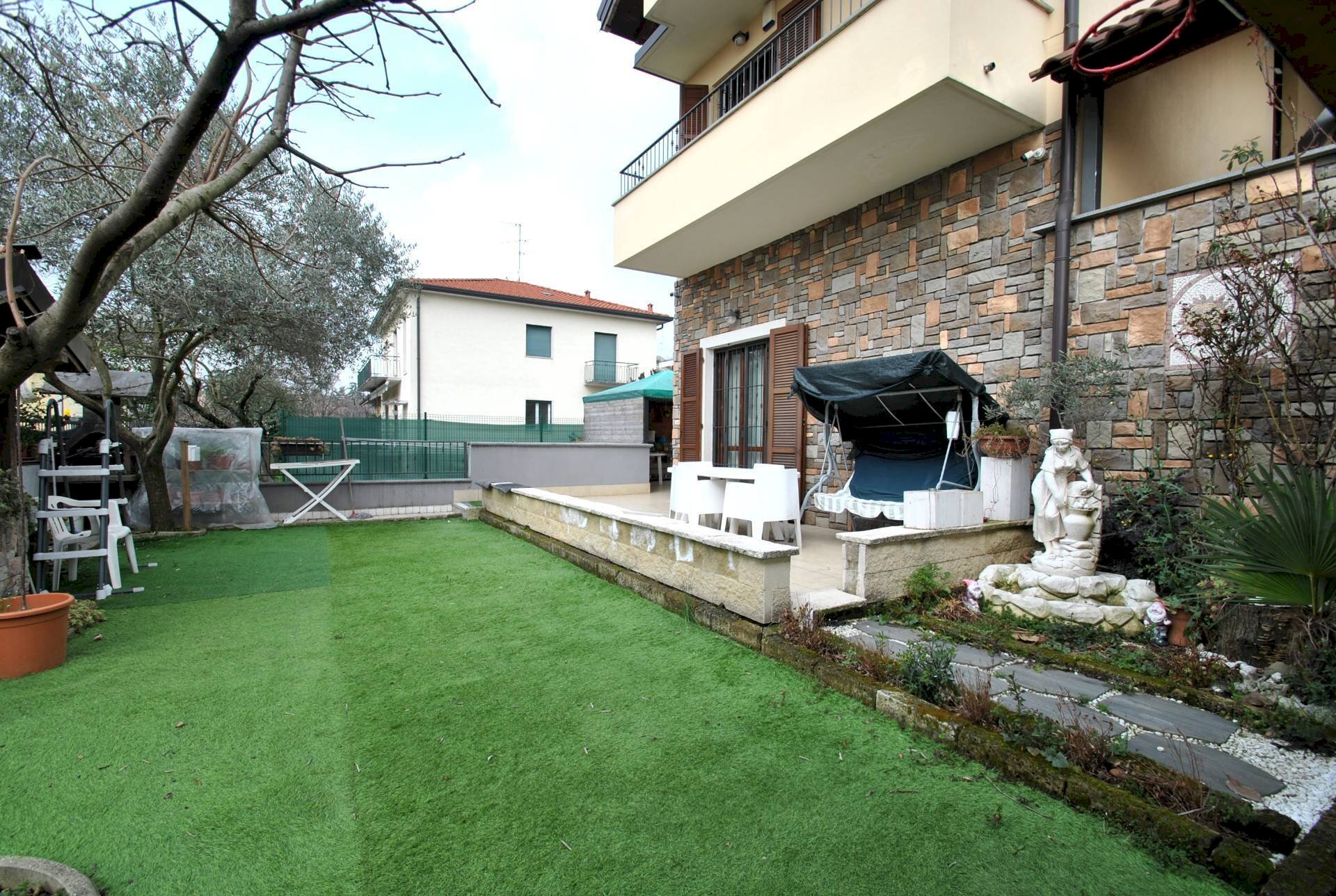 Foto 3 - Villa via Montirone
 
4, Vimercate - photo 3