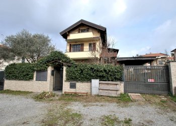 Foto 2 - Villa via Montirone
 
4, Vimercate - foto 2