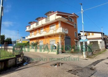 Foto 9 - Warehouse via moccia, San Gennaro Vesuviano - photo 9