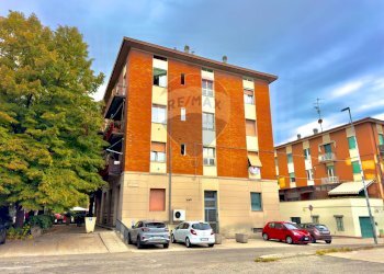 Edificio all\'aperto - Trilocale Via Agostino  Cagnoli
 
2, Reggio nell'Emilia - foto 5