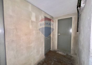 Hall / corridoio - Trilocale Via Agostino  Cagnoli
 
2, Reggio nell'Emilia - foto 26