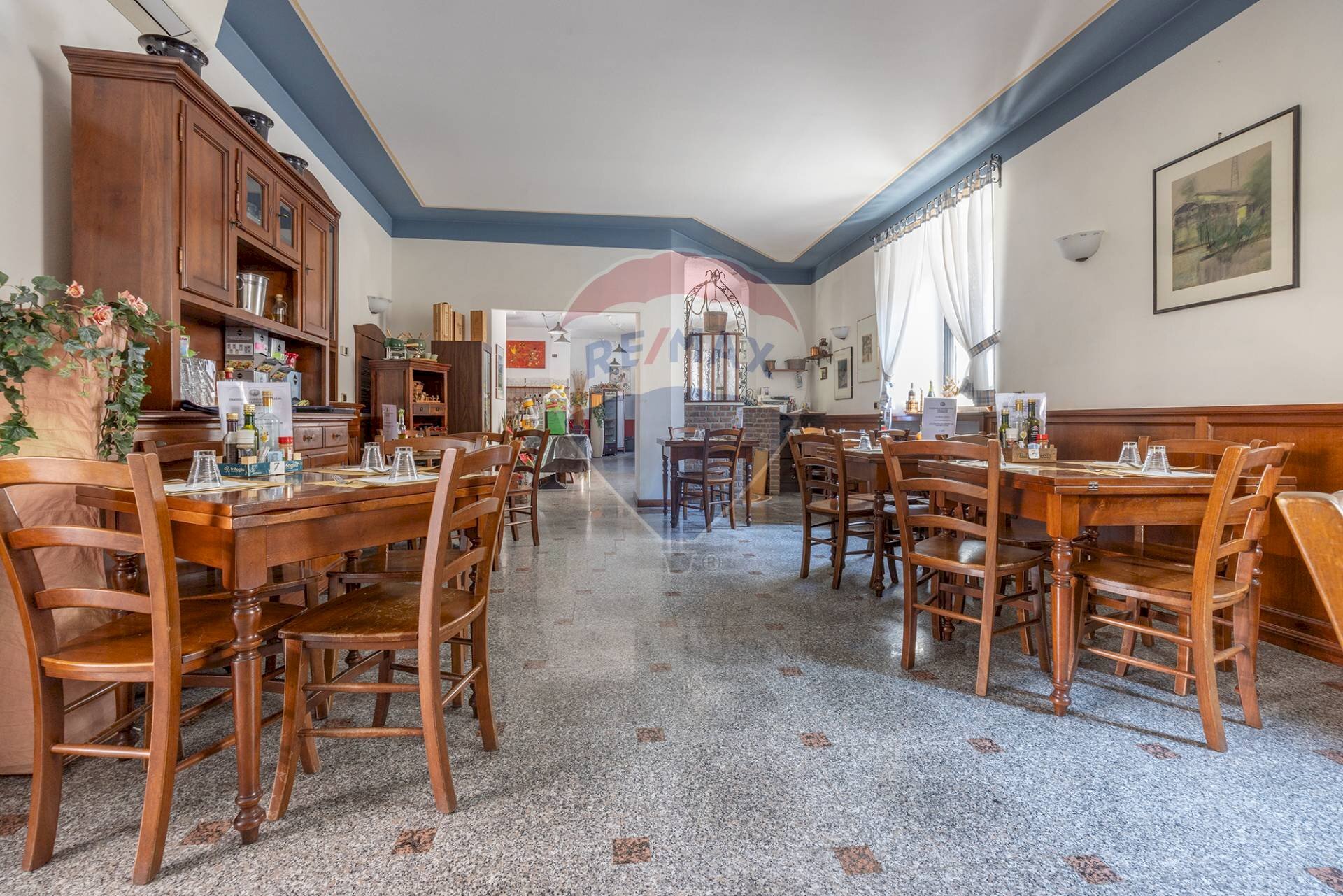 Sala da pranzo - Locale Commerciale VIA SAN GIUSEPPE
32, Castelseprio - foto 2