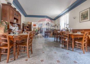 Sala da pranzo - Commercial Premises VIA SAN GIUSEPPE
32, Castelseprio - photo 2