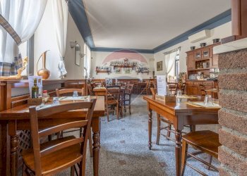 Sala da pranzo - Commercial Premises VIA SAN GIUSEPPE
32, Castelseprio - photo 1