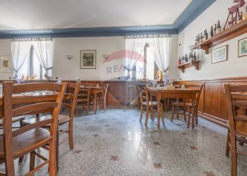 Sala da pranzo - Commercial Premises VIA SAN GIUSEPPE
32, Castelseprio - photo 4