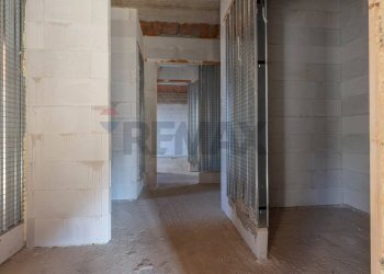 Hall / corridoio - Appartamento Magnago - foto 8