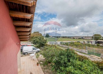 Edificio all\'aperto - Villa Contrada Bettafilava
 
7, Ragusa - foto 33