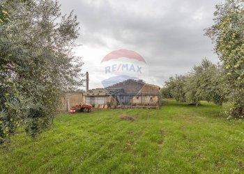 Casa all\'aperto - Casa indipendente Contrada Piano Mondello
 
4 A, Chiaramonte Gulfi - foto 5