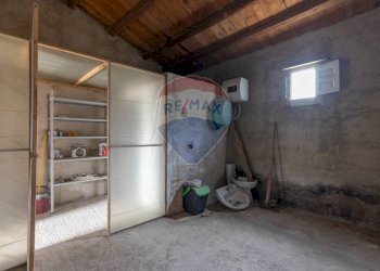 magazzino - Casa indipendente Contrada Piano Mondello
 
4 A, Chiaramonte Gulfi - foto 13