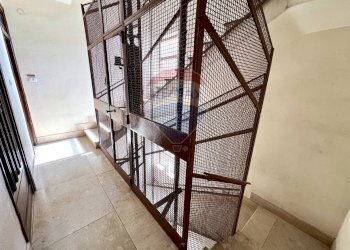 Scale - Appartamento Via Gaetano Filangeri
 
34, Palermo - foto 6