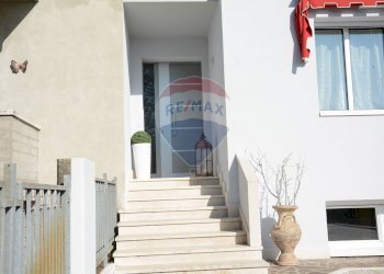 Ingresso indipendente - Villa a Schiera Nogara - foto 31