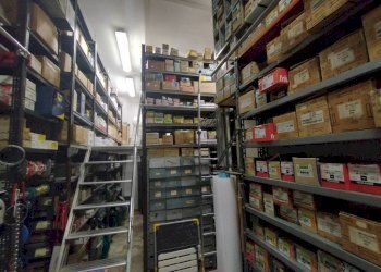 Interno non residenziale - Colorificio - Ferramenta - Elettricità via Achille Ratti, Rho - foto 12