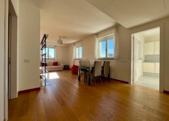 Soggiorno - Trilocale via Trezzo d'Adda, 9, Milano - foto 2