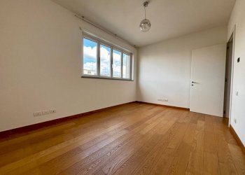 Camera da letto - Three-room apartment via Trezzo d'Adda, 9, Milano - photo 8