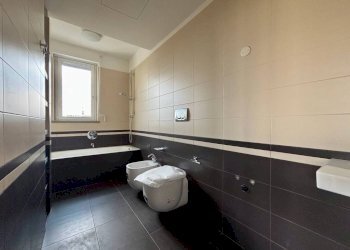 Bagno - Three-room apartment via Trezzo d'Adda, 9, Milano - photo 19