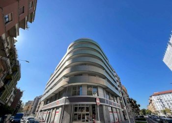 Facciata - Three-room apartment via Trezzo d'Adda, 9, Milano - photo 32