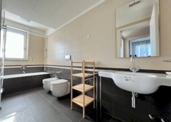 Bagno - Three-room apartment via Trezzo d'Adda, 9, Milano - photo 22