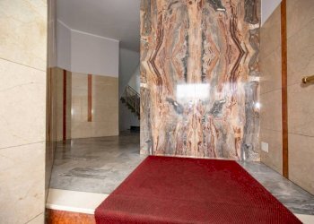 Interno palazzo - Three-room apartment via Pietro Cossa, 113B, Torino - photo 40