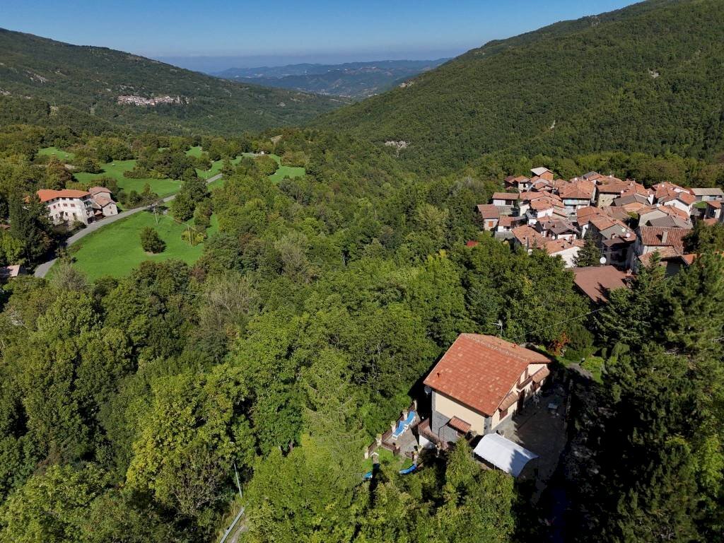 Zona - Villa Frazione Salogni, Fabbrica Curone - foto 3