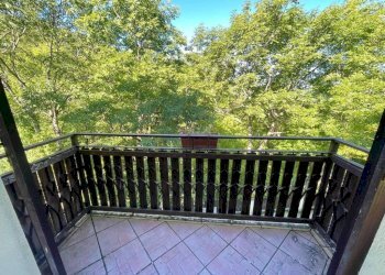 Balcone - Villa Frazione Salogni, Fabbrica Curone - foto 9