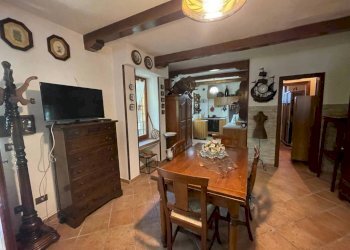 Sala da pranzo - Villa Frazione Salogni, Fabbrica Curone - foto 11