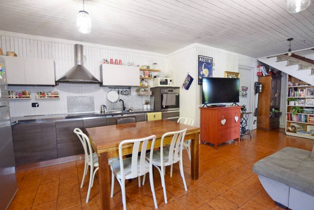Cucina - Casa indipendente via Bonelli, 32, Frabosa Sottana - foto 2