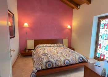 Camera da letto - Trilocale via Vittorio Alfieri, 52, San Gillio - foto 18