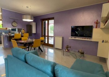 Salone - Trilocale via Vittorio Alfieri, 52, San Gillio - foto 1