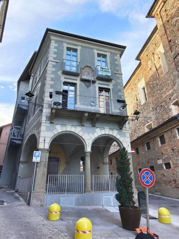 Facciata - Trilocale via San Pio V, Mondovì - foto 1