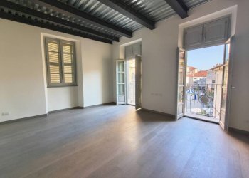 Cucina - Three-room apartment via San Pio V, Mondovì - photo 4