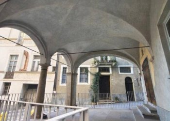 Cortile interno - Trilocale via San Pio V, Mondovì - foto 23