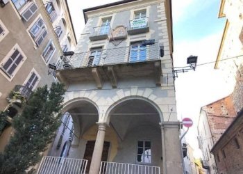 Facciata - Three-room apartment via San Pio V, Mondovì - photo 24
