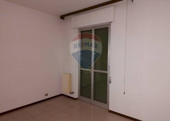 Stanza vuota - Appartamento Corso Europa
 
42, Vasto - foto 9