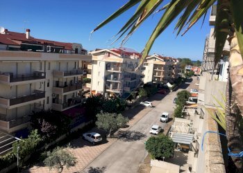 Edificio all\'aperto - Trilocale Vasto - foto 1