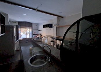 Interno non residenziale - Negozio via Faliero Vezzani, 38, Genova (zona Sampierdarena) - foto 11
