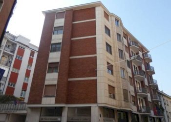 Facciata - Quadrilocale via Cuneo, Alba - foto 18