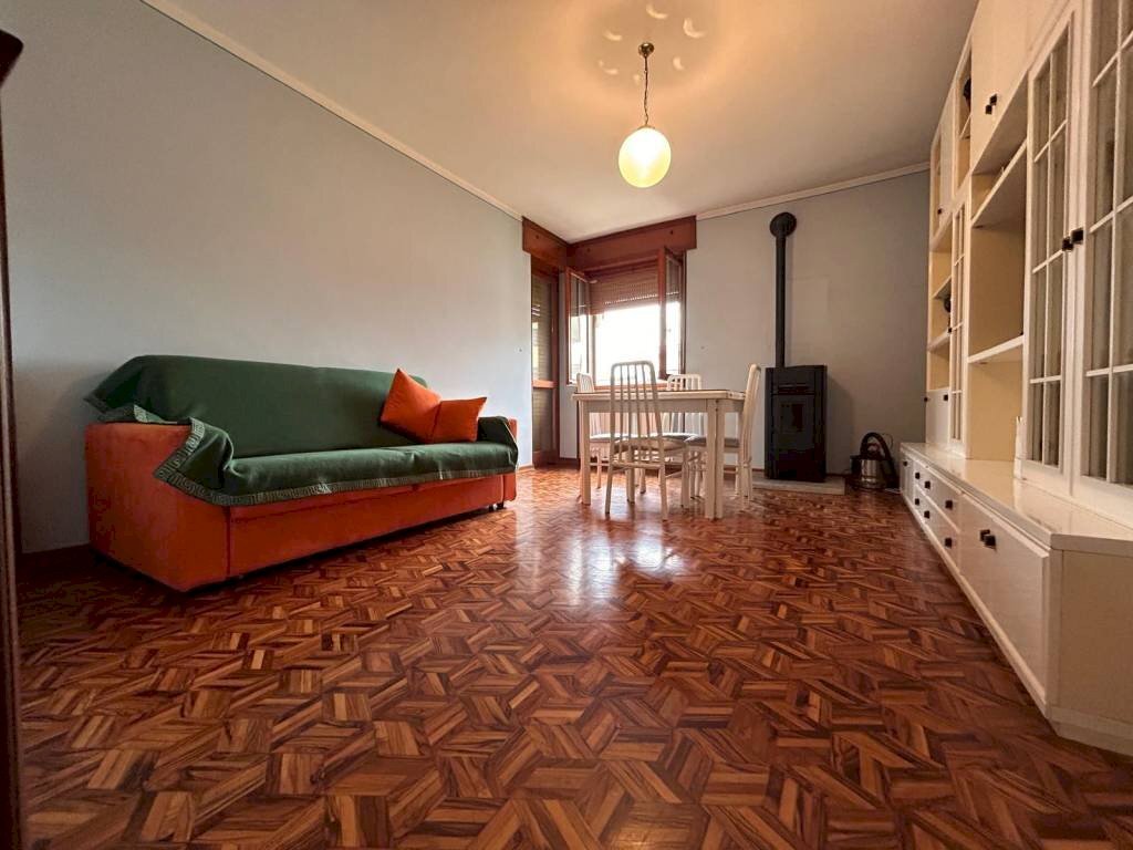 Salone - Quadrilocale via Vecchia di Cuneo, 95, Beinette - foto 3