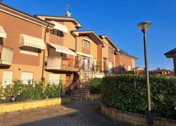 Villa a Schiera via Vallerana, Acqui Terme - foto 1