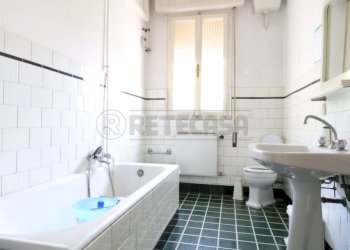 5_Bagno.JPG - Ufficio Via Libertà 1, Bondeno - foto 6