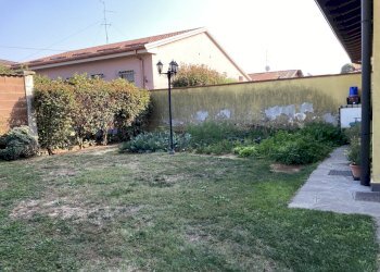 44253500-20FE-48E7-B773-5A62C66BE30A-L0-001.jpeg - Casa indipendente VIA SAN GOTTARDO, Ripalta Guerina - foto 9